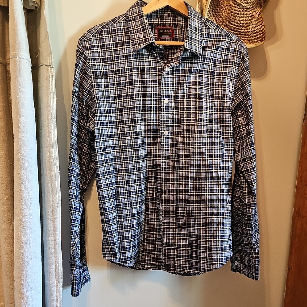 UNTUCKit Blue and White Plaid Button Down Shirt